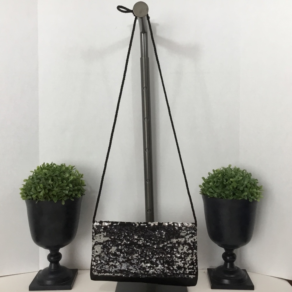 Nytlites Black & Silver Sequin Bag